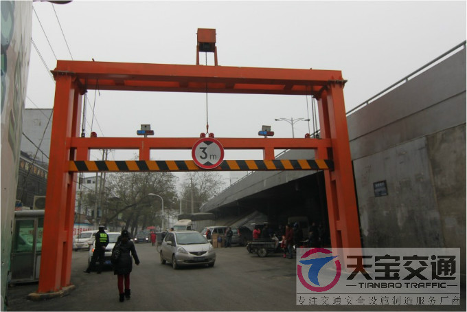 安庆公路限高架杆生产厂家|道路限高架标杆加工厂家